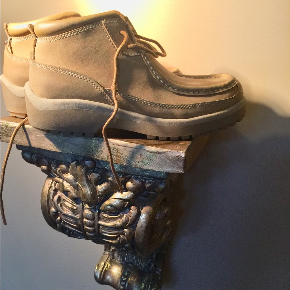 Workboots Like New!!! - image 1